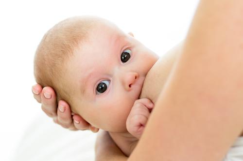 L'allaitement maternel réduit le risque d'hypertension après la ménopause