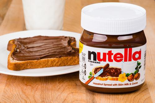 Nutella : Ferrero défend son produit accusé d'être cancérigène 