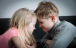 Pourquoi les comparaisons entre frères et soeurs peuvent être si blessantes ?