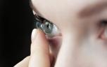  Les lentilles réutilisables augmentent les risques d’infection grave de l’œil 