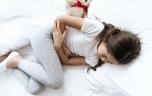Maladie de Crohn pédiatrique : des thérapies personnalisées grâce à l'analyse des selles
