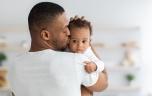 Le cerveau des hommes change avec la paternité