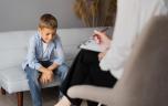 Autisme : pourquoi la psychanalyse n’est plus recommandée dans la prise en charge ?