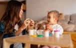 Développement : 4 conseils pour aider votre enfant à jouer en utilisant son imagination