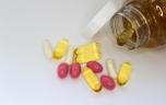 Vieillir moins vite : une étude relance le débat autour des multivitamines