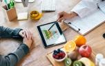 Pourquoi manger moins de protéines pourrait finalement être bénéfique