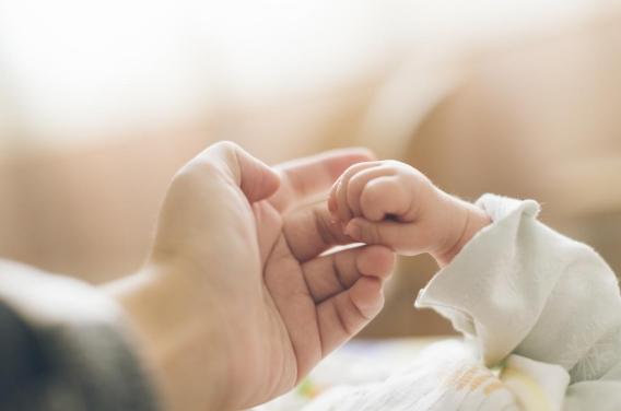 Episodes de canicules pendant la grossesse : une menace pour la santé des enfants ?