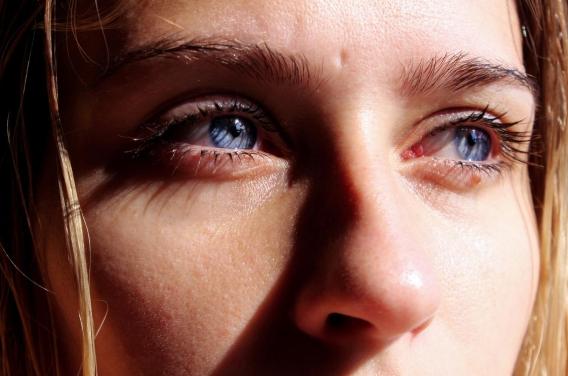 Ce que la lumière du soleil fait vraiment à votre cerveau