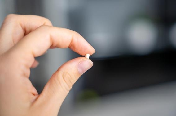 Des dents de lait pourraient soigner cette  ...