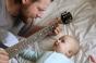Bébé : pourquoi chanter des comptines est bon pour le développement