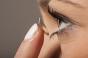 Des lentilles de contact intelligentes pourraient soigner la dépression