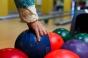 Septicémie : elle développe une infection généralisée après avoir joué au bowling  