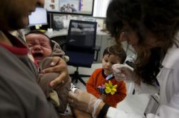 Vaccins  : la pénurie pourrait durer toute l'année