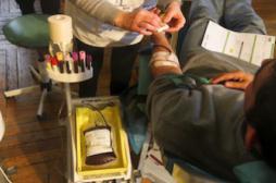 Don du sang des homosexuels: la France mauvaise élève