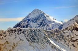 Des tonnes d'excréments humains polluent l'Everest