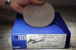 Implants PIP : inutile de retirer des prothèses intactes selon des experts 