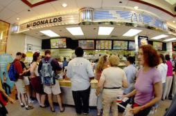Fast-food : l’affichage des calories ne sert à rien 