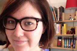 Cancer : des selfies sans maquillage pour financer la recherche