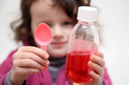 Toux de l'enfant : les placebos font aussi bien que les sirops