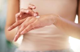 Eczéma des mains : quels gestes adopter au quotidien pour protéger sa peau ?