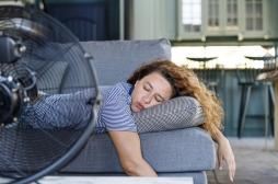 Pourquoi dort-on si mal quand il fait chaud ?