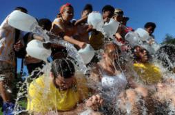 Ice Bucket Challenge : la France a besoin de dons pour la maladie de Charcot 