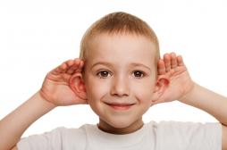 Les oreilles des jeunes enfants peuvent aussi être malentendantes
