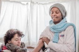 Calais : ces réfugiées enceintes qui tentent de rejoindre l'Angleterre 