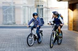 Aller à l'école à pied ou à vélo diminue le risque d'obésité infantile