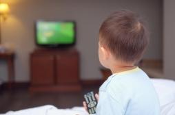 Enfance : trop regarder la télévision augmente le risque d’addiction   