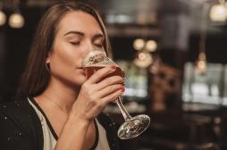 Les femmes décèdent de plus en plus à cause de l'alcool : pour quelles raisons ?