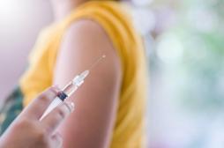 La HAS envisage quatre scénarios de stratégie vaccinale contre la Covid-19