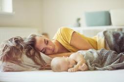 Dormir avec son bébé, est-ce une bonne idée ? 