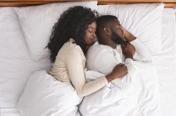 Le sommeil des couples révèle de fortes inégalités sociales et sanitaires