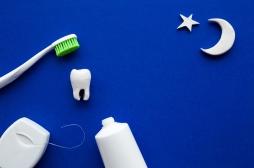 Maladies cardiovasculaires : ne pas se brosser les dents le soir augmente les risques