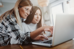 Orientation : comment aider son ado à trouver sa voie ?