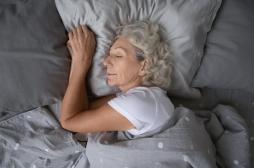 Privilégier la lumière naturelle prévient les problèmes de sommeil liés à l’âge