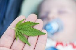 Des mères consomment du cannabis... pour être plus cool avec leurs enfants !
