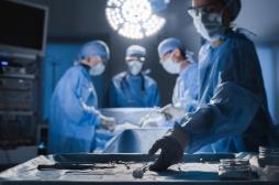 Opération : un chirurgien radié pour avoir gravé ses initiales sur le foie de ses patients