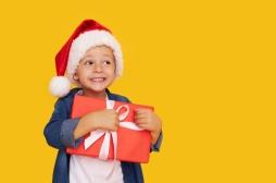 Cadeaux de noël : que faire si mon enfant avale accidentellement un objet de petite taille ? 