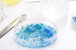 Comment les microplastiques dégradent notre cerveau
