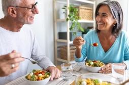 Seniors : comment changer son alimentation peut ralentir le vieillissement