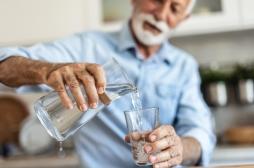 Stress : vous ne buvez pas assez d'eau ? Cela peut influencer la réactivité du cortisol