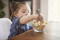 Enfants en colère : donnez-leur une pomme !