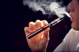 Cigarette électronique : des produits cancérigènes stockés dans les poumons pendant le vapotage