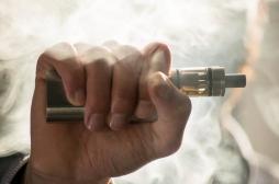Cigarette électronique : des chercheurs découvrent que vapoter modifie l'ADN et peut provoquer des cancers 