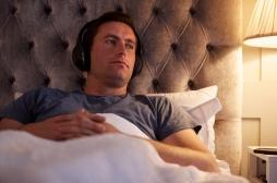  Un conseil pour les mélomanes : coupez la musique avant de vous endormir !