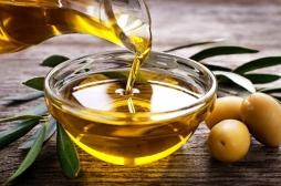 Boire de l’huile d’olive pure : est-ce une bonne idée pour la santé ?