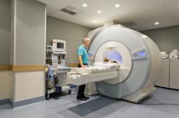 Gironde : 140 radiologues s'unissent pour acheter une IRM