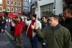 L'exhibitionniste tire plaisir de la transgression